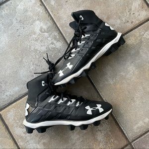 Under Armour Youth Football Cleats